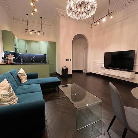 Earl'S Court Luxe Apartment London Bagian luar foto